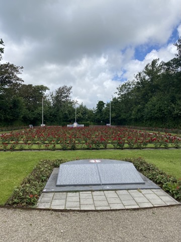 a picture i took when arriving at the cemetery